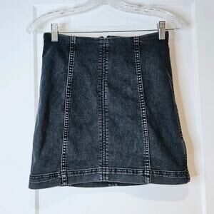 Free People Dark Wash Denim Mini Skirt Panel Seam Back Zip Size 4